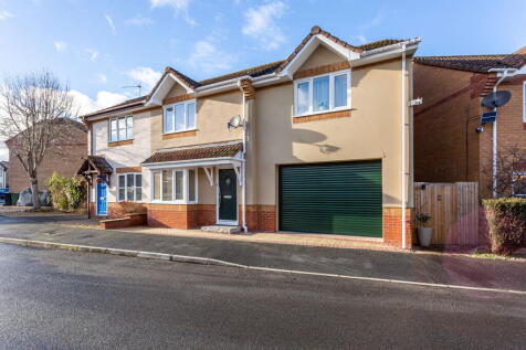 Higher Westlake Road, Roundswell, Barnstaple, EX31