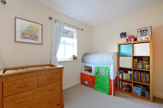 Bedroom 2 2.jpg