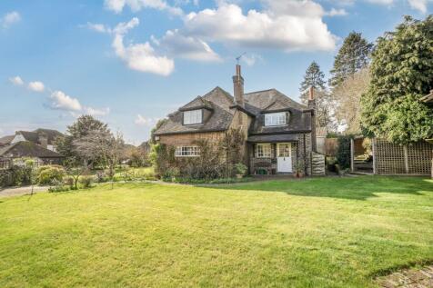 Dodsley Grove, Easebourne, GU29