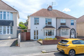 7, Acacia Road, Staple Hill BS16 4NJ