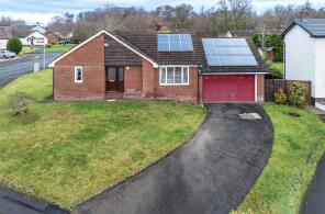 1, Dunmore Drive, Milngavie G62 6NZ