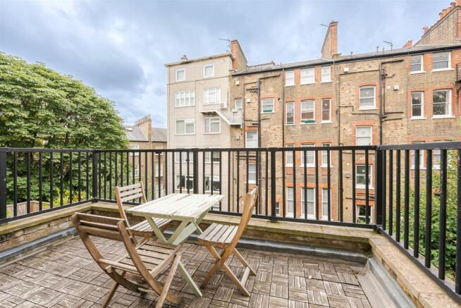 Bina Gardens 7C-4.jpg