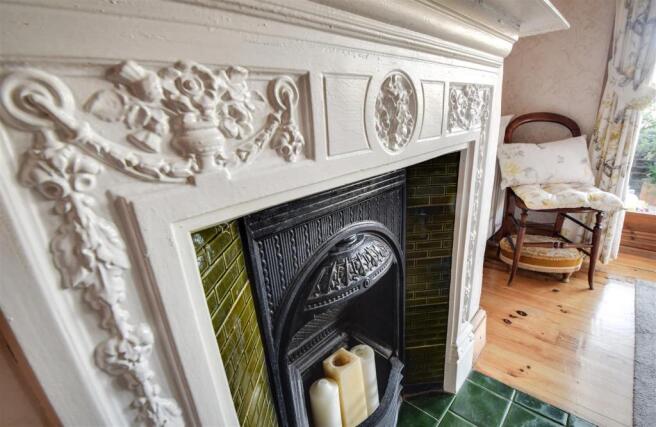 fireplace1.jpg