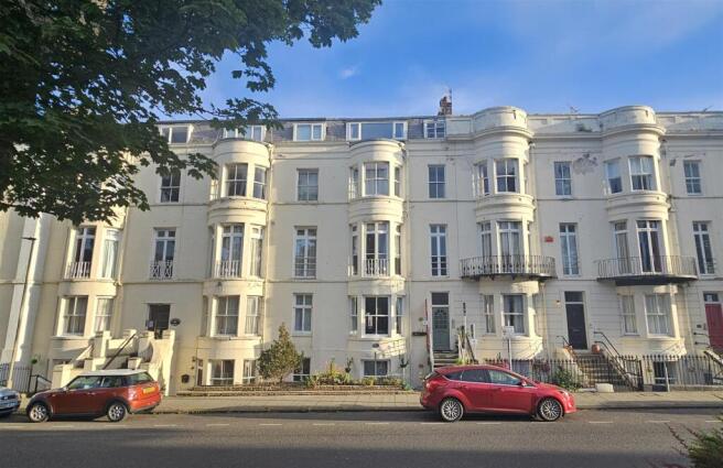 1 bed Flat for sale in scarborough