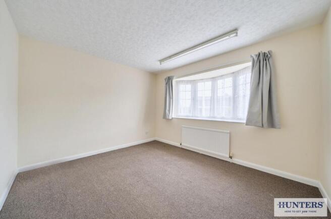 4 bed Detached Bungalow for sale Image 12