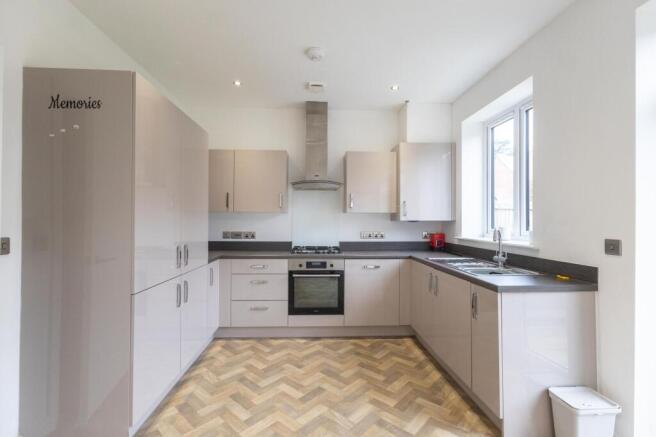 Relicks Moss Way, Oakmere, CW8 photo 4
