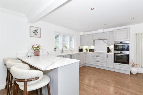 St. Francis Close, Penenden Heath, Maidstone, Kent