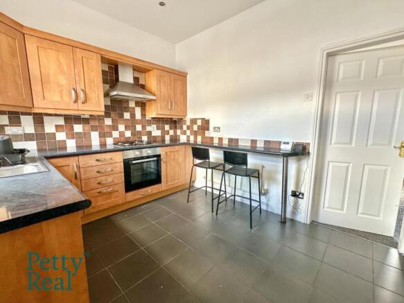 2 bed Terraced for sale Image 7