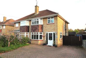70, Blunden Road, Farnborough GU14 8QW