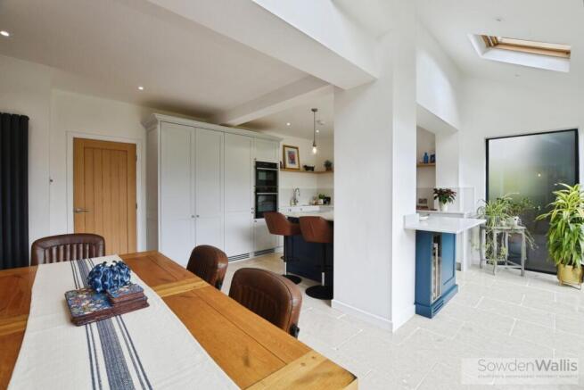 Open Plan Breakfast Kitchen