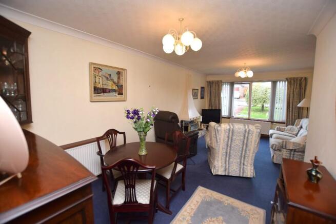 Dining and Lounge