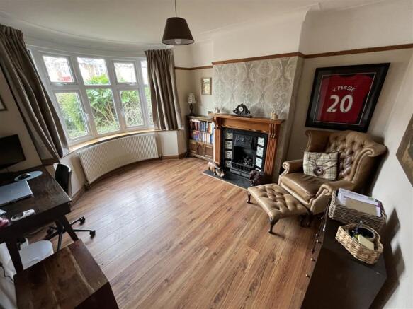 Sitting Room.jpg
