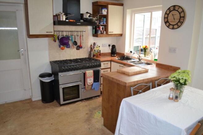 KITCHEN/DINER