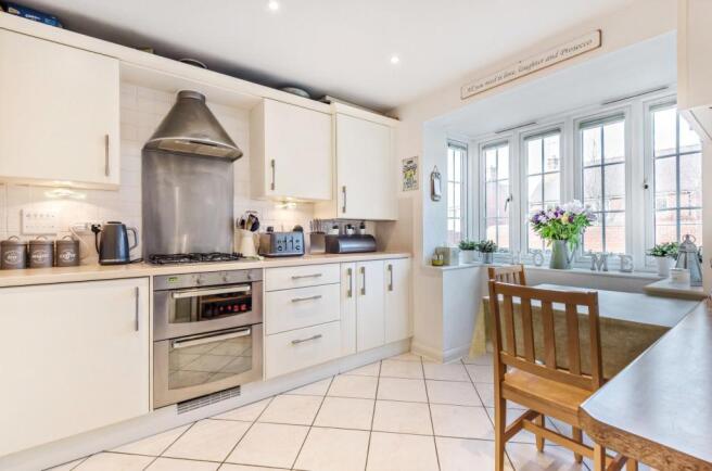 Kitchen/Breakfast Rm