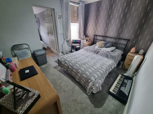 Bedroom 2.jpg