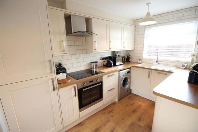 OPEN PLAN KITCHEN DI