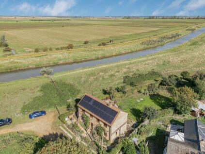 Hive Road, Witcham, CB6