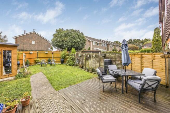 23 Nightingale Close, Rowlands Castle-PorticoMarke
