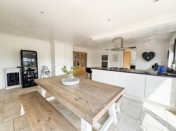 kitchen diner 2
