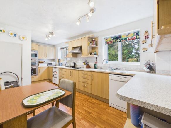 Kitchen/Breakfast Room