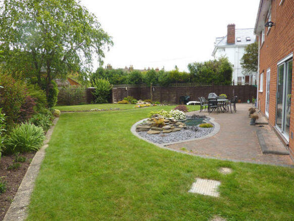 Photo 9