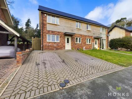 The Pines, Harmer Hill, Shrewsbury