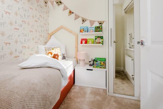 Single bedroom in the Alderney 4 bedroom home