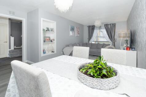 Hawthorn Crescent, Hill of Beath, Cowdenbeath, KY4