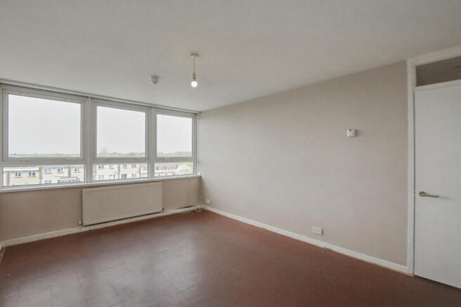 19 Victor Court, Hornchurch, Essex, RM12 4XF