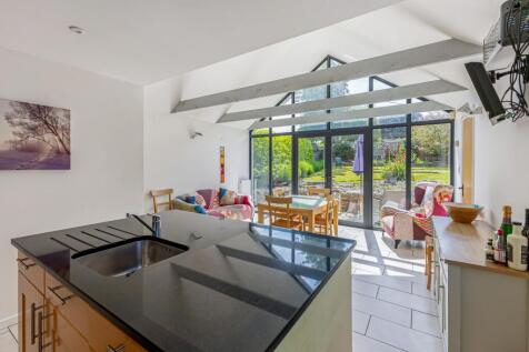 Cues Lane, Bishopstone, SN6
