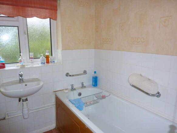 Photo 6