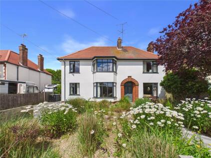 Links Avenue, Felixstowe, Suffolk, IP11