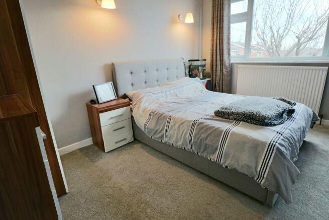 Bedroom 2 (Double)