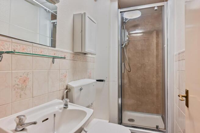 1 bed Flat to rent Image 8