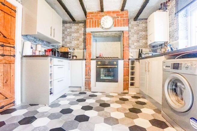 KITCHEN/DINER