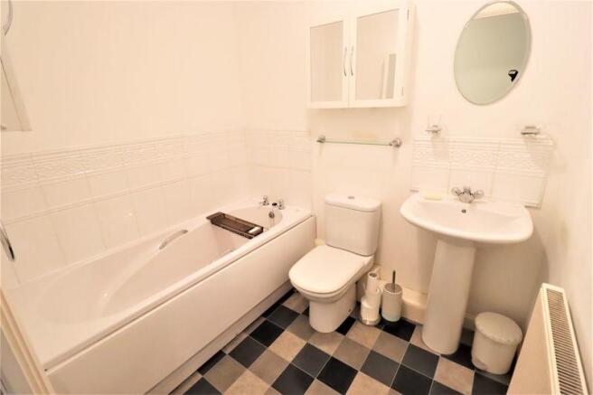 Photo 10