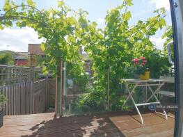 18, Chantry Road, Clifton, Bristol BS8 2QD