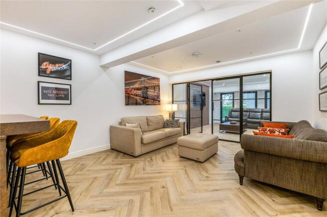 Lounge /  Bar