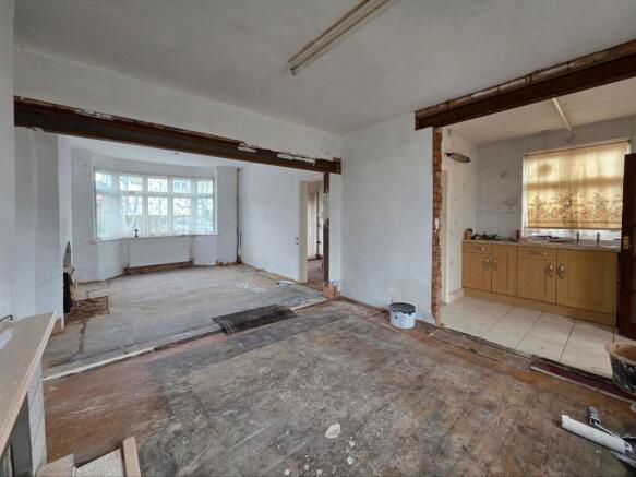 Sitting / Dining Room