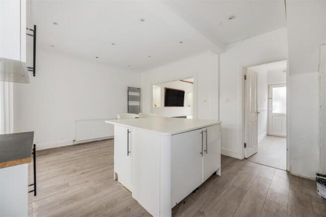 Kitchen / Diner