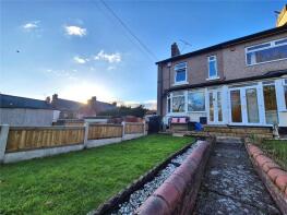 1, College Villas, College Hill, Tanyfron, Wrexham LL11 5TF