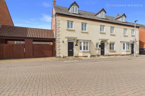 Chapman Way, Eynesbury, St. Neots, Cambridgeshire, PE19
