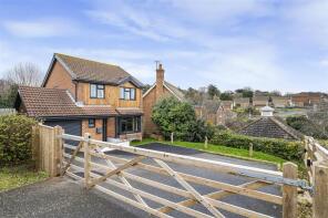 58, Katherine Way, Seaford BN25 2XF