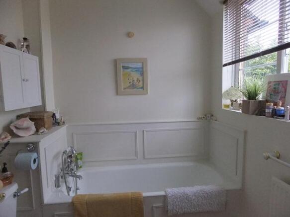 En Suite Bathroom