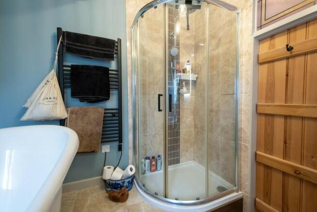Bramley Cottage-2...