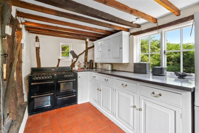 End Cottage-7.jpg