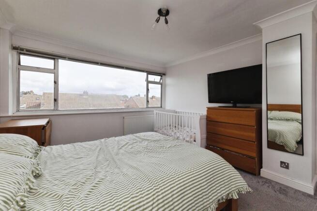 3 bed Detached for sale Image 10
