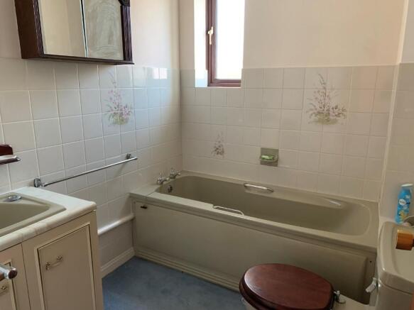 Photo 9