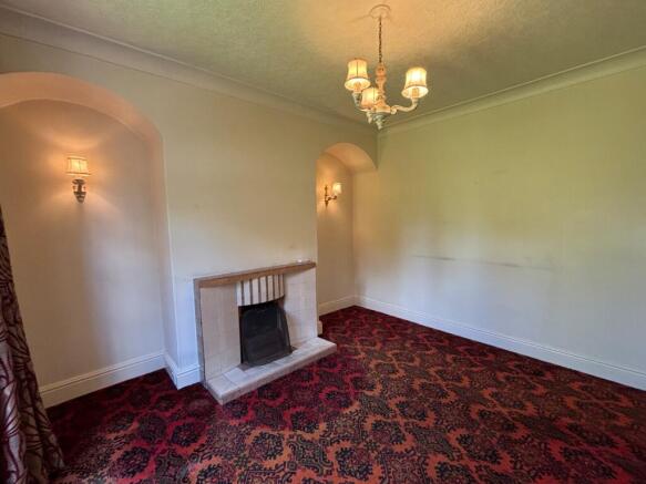 3 bed Semi-Detached for sale Image 4