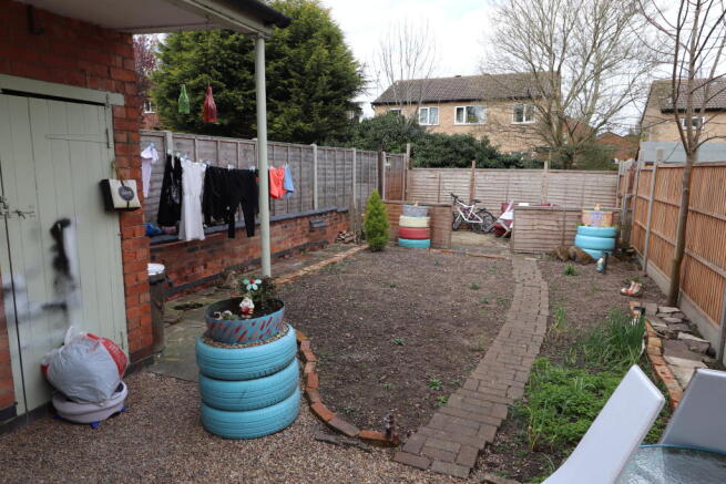 Photo 10